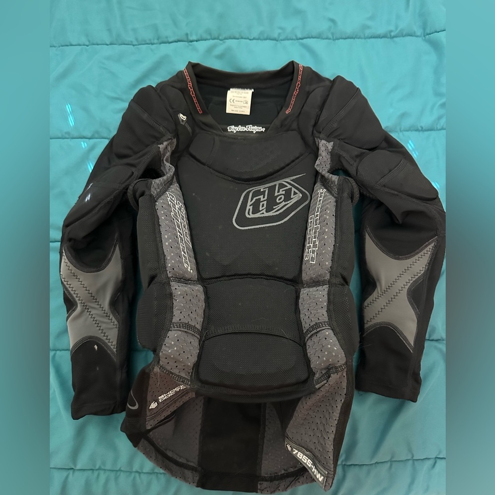 Troy Lee Designs heavy weigh long sleeve protective shirt